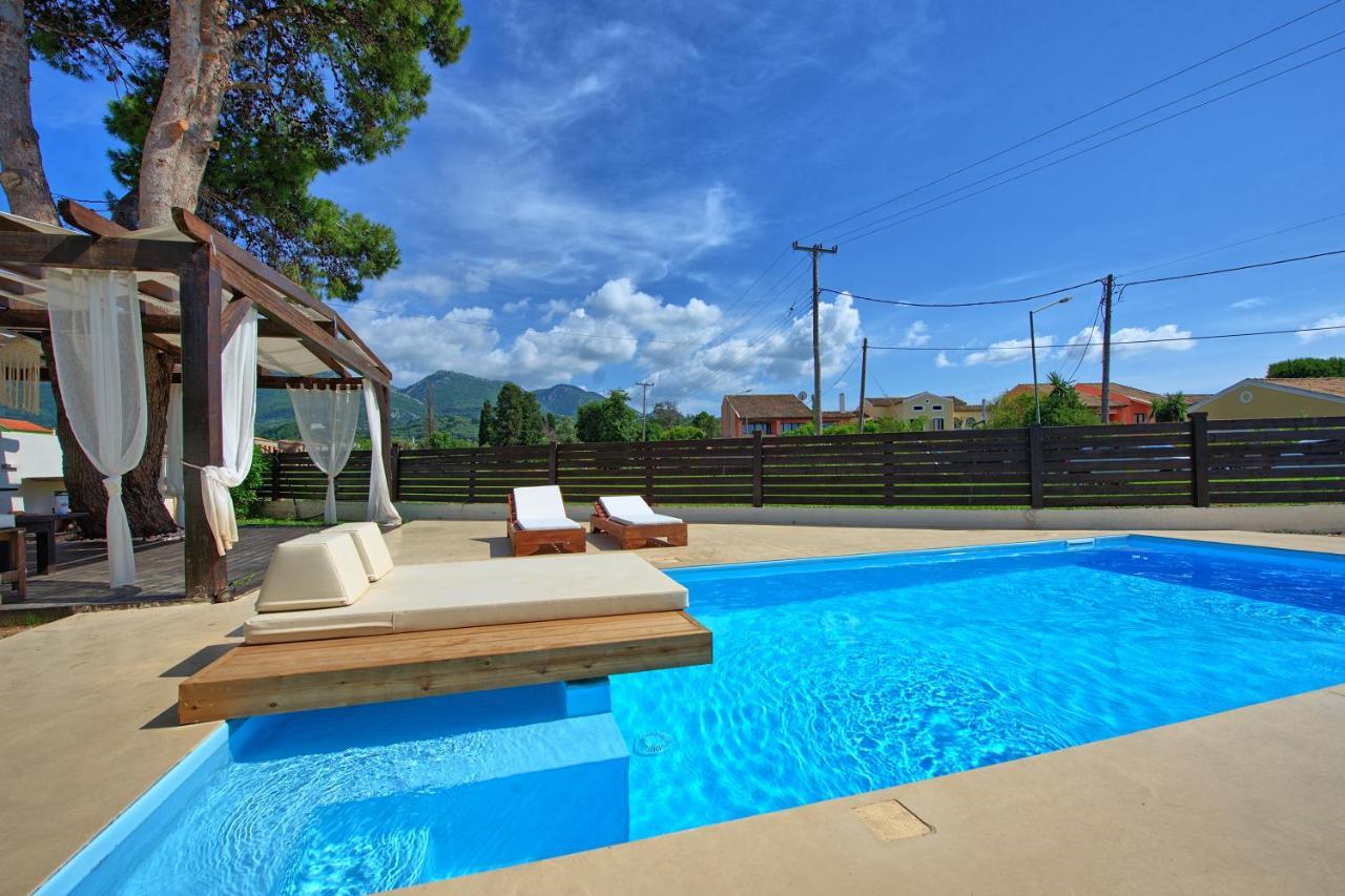 Beach Villa Christina By Posarellivillas Acharavi  Buitenkant foto